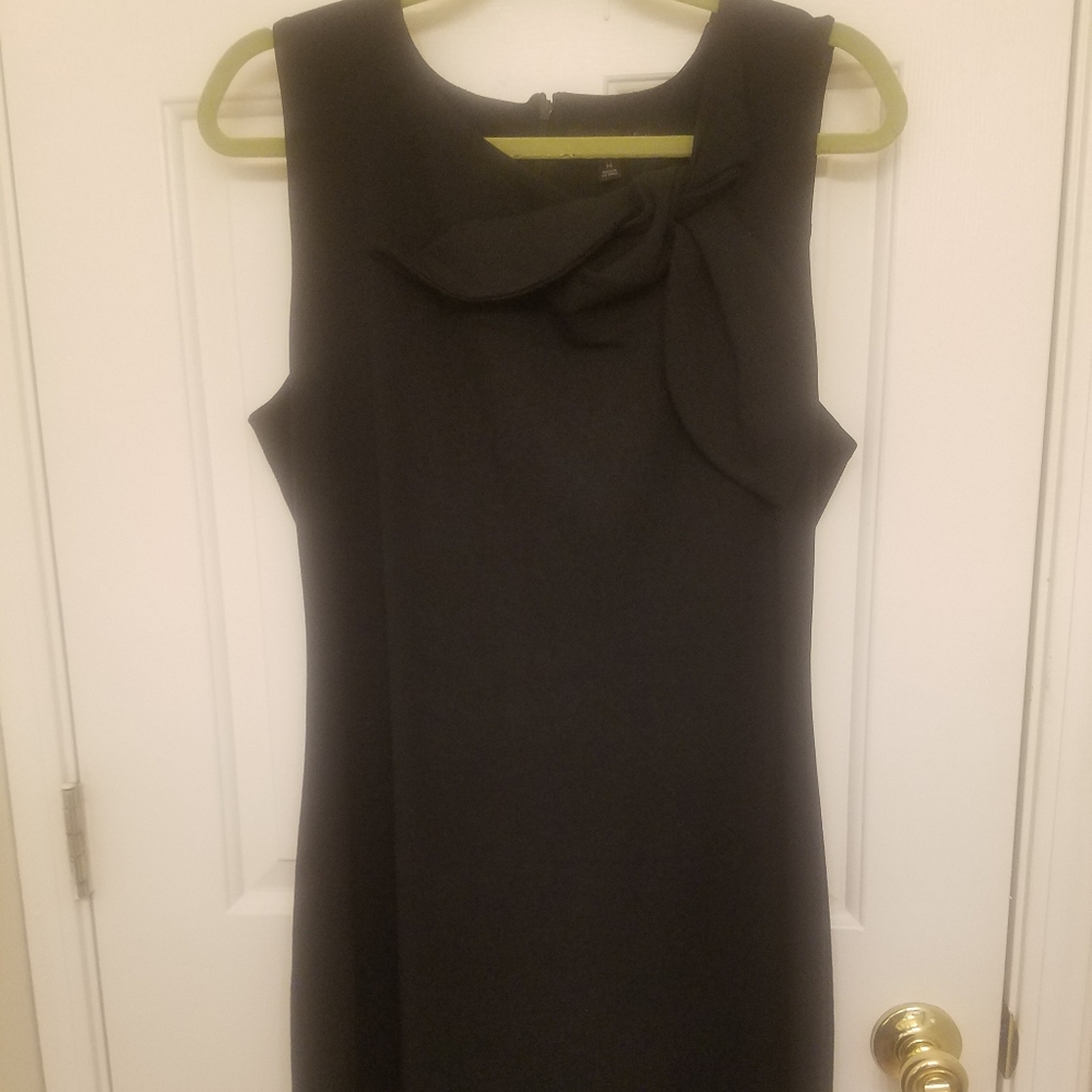 Banana republic black shift dress
